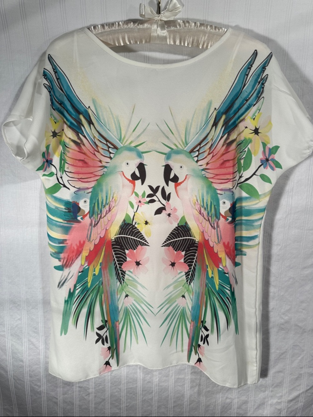 jonathan martin White Tropical Parrot Graphic Blouse